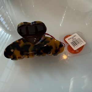 Alison Lou Heart-Shaped Tortoise Hair Clip